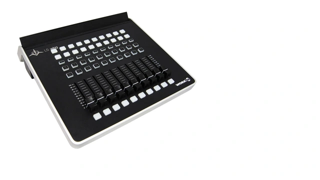 Lightshark - LS Wing expander LS-1, Core MIDI, OSC, UDP, DMX. ArtNet/sACN node, 