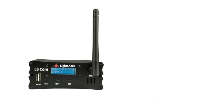 Lightshark - LS-Core DMX Control 8 univers.Web browser, 3rd party control 